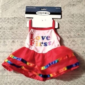 WAG & Bone 🐕 dog Apparel for the dog lovers Doggie Christmas Gift